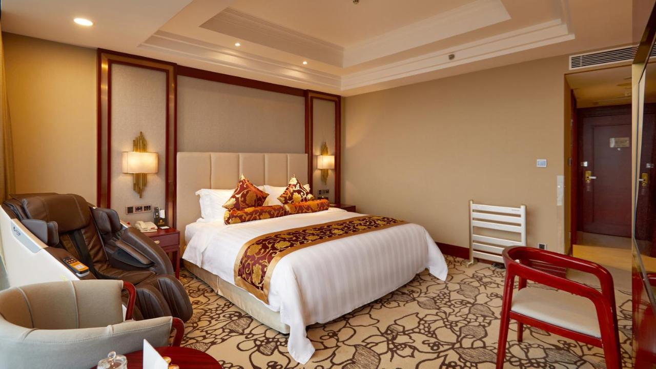 Soluxe Hotel Guangzhou - Overseas Buyers Registration Service&Canton Fair Free Shuttle Bus 15 Apr To 05 May מראה חיצוני תמונה