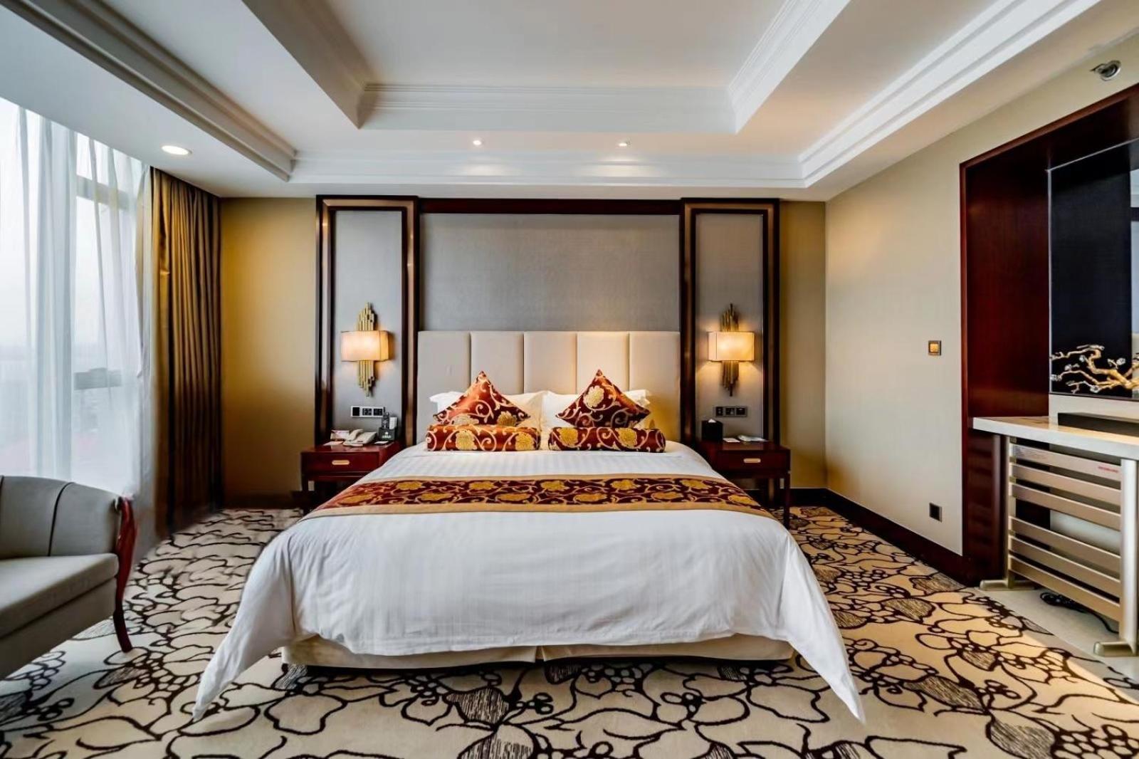 Soluxe Hotel Guangzhou - Overseas Buyers Registration Service&Canton Fair Free Shuttle Bus 15 Apr To 05 May מראה חיצוני תמונה