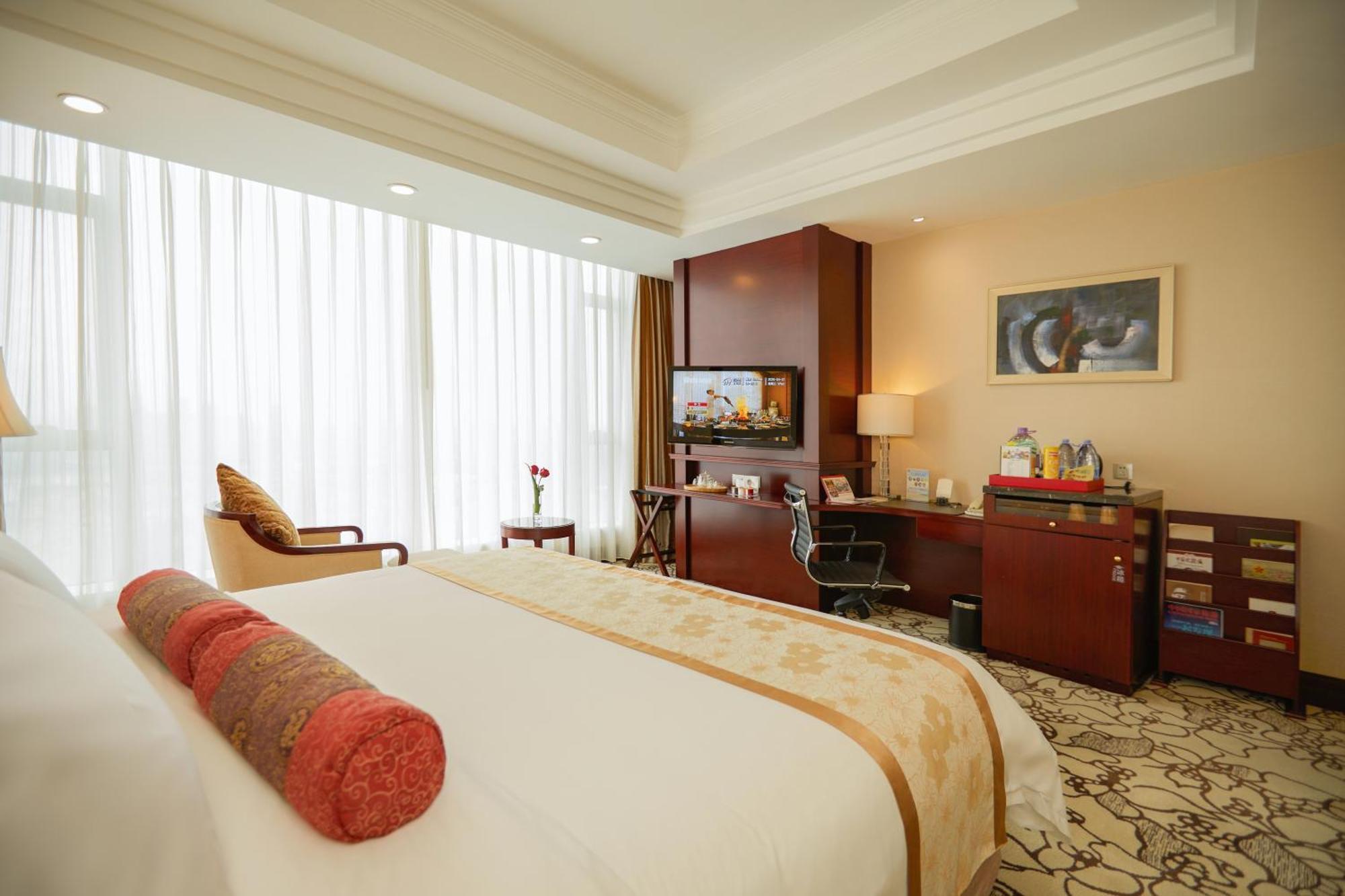 Soluxe Hotel Guangzhou - Overseas Buyers Registration Service&Canton Fair Free Shuttle Bus 15 Apr To 05 May מראה חיצוני תמונה